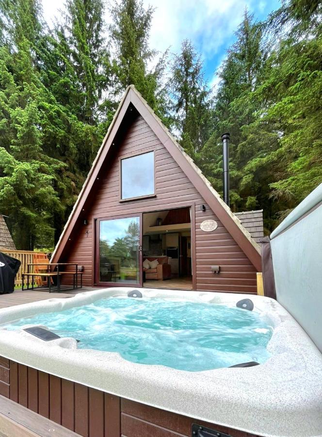 Bonnie Lodge-Lochside Location With Hot Tub Инвъргари Екстериор снимка