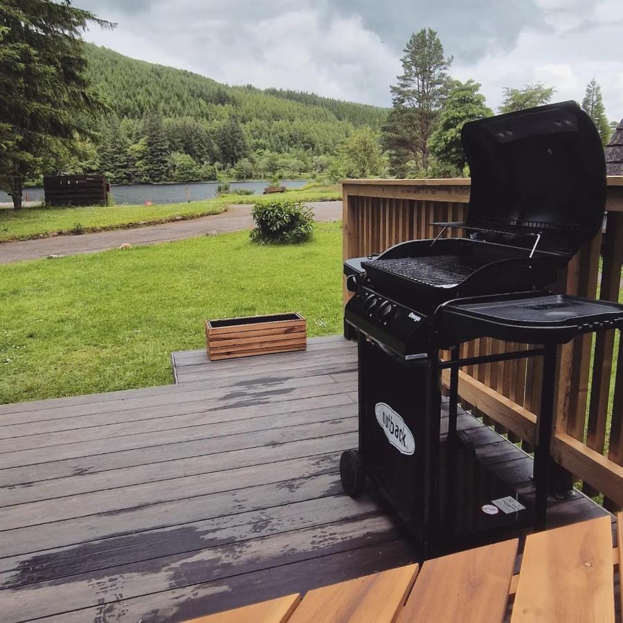 Bonnie Lodge-Lochside Location With Hot Tub Инвъргари Екстериор снимка